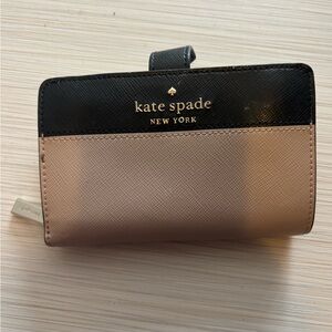 Kate Spade Black and Tan Wallet